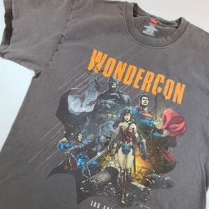 WonderCon‎ Los Angeles 2016 T-Shirt Batman Superman Wonder Woman DC Comics